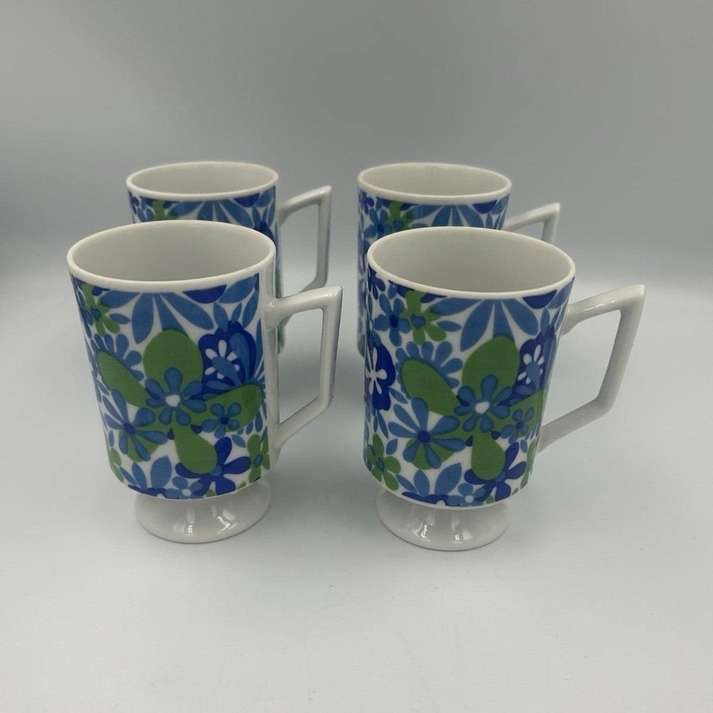 Vintage Royal Crown footed mugs retro Floral Star pattern designed by Kitty.